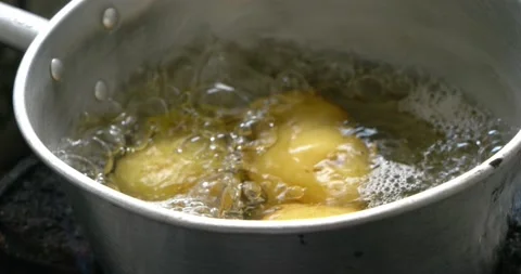 Boiled potatoes in a pot. Stock Footage 221006791