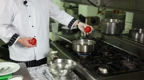 Boiled tomato cheese yellow cheese parsley food decoration yoghurt snowwhite  動画素材 1069359