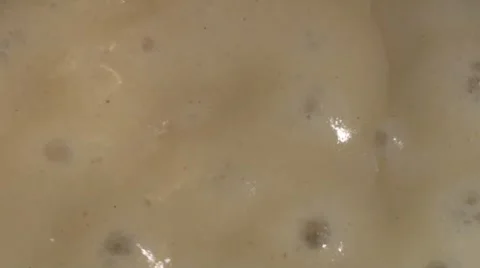 Boiling maize porridge Video stock 8724477