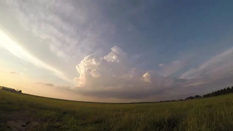 Boiling turrets of a storm cloud Stock Footage 198414630
