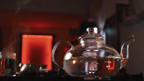 Boiling water in a clear kettle Stock Footage 138868963