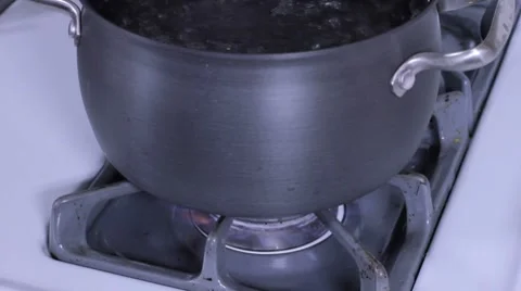 Boiling Water 스톡 동영상 7132412