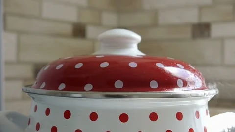 Boiling Water Stock Footage 81595035