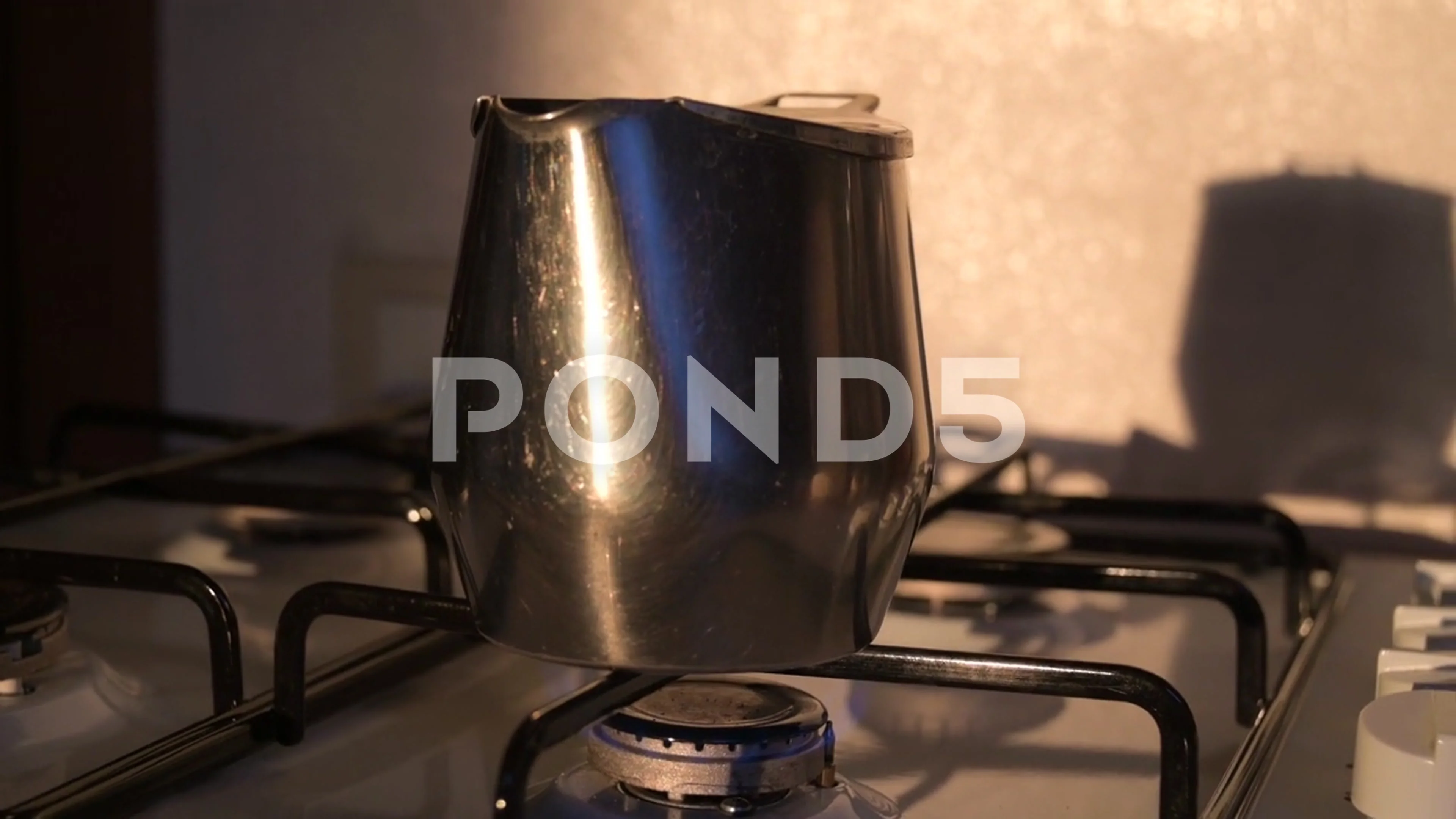 How To Boil Water On Gas Stove 