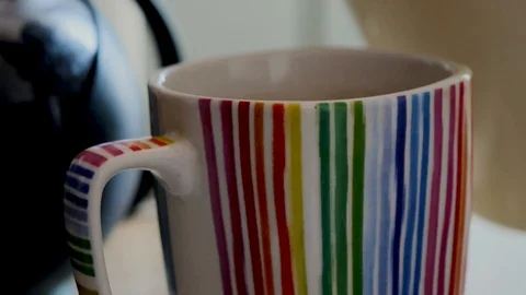 Boiling water from the kettle Video stock 128625599