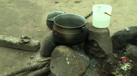 BOILING WATER IN POT Stock Footage 58069579