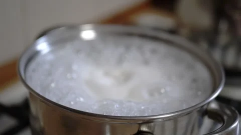 Boiling water in a pot Stock Footage 312005605