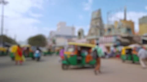 Bokeh view of road traffic on the streets of Bangalore, India. Stock Footage 314211084