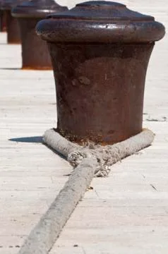 Bollard with rope Фото