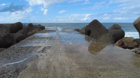 Bombe scogli 2 Video stock 165291650