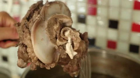 Bone marrow boiled, bone marrow boiled close-up, 動画素材 248903828