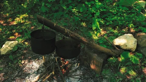 Bonfire cooking Camp Fire In Wild Camping Stock-Footage 88851595