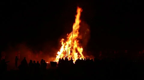 Bonfire - With large Crowds &amp; Romans Stock Footage 994587