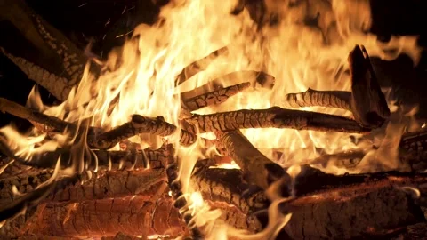 Bonfire at night, slide movement. 4K Stock Footage 140044707