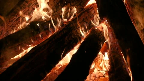Bonfire in slow motion 4K 3 動画素材 148000391