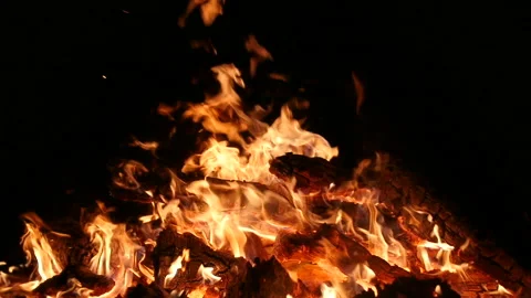 Bonfire in slow motion 4K 5 動画素材 148000072