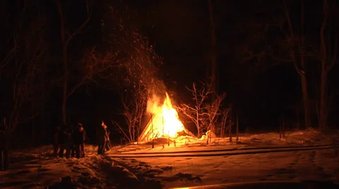 Bonfire in the snow Stock Footage 33790548