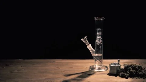 Bong with marijuana on a black background 스톡 동영상 83047675