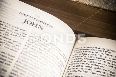 The Book of 1 John the Holy Bible, King James version. ~ Premium Photo ...