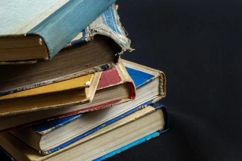 Book background. Stack of books in the library. Old yellow pages of paper boo Foto stock