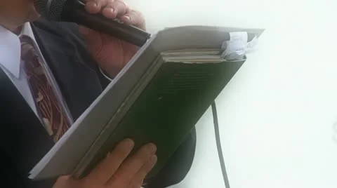 Book in the hand 스톡 동영상 10892276