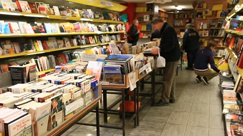 Book store in Paris Stock Footage 35999070