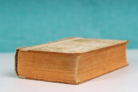 Book on table. Back to school. Copy space. Top view Foto stock