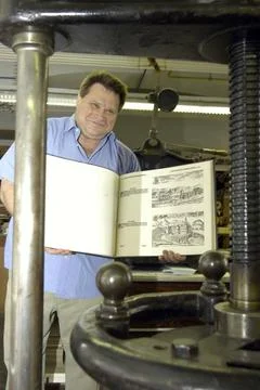 bookbinding, the craft and the process of physically assembling a book bo... Stock Photos