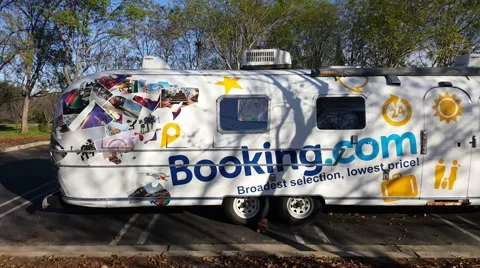 Booking.com shuttle in Mountain View, CA Stock Footage 59759004