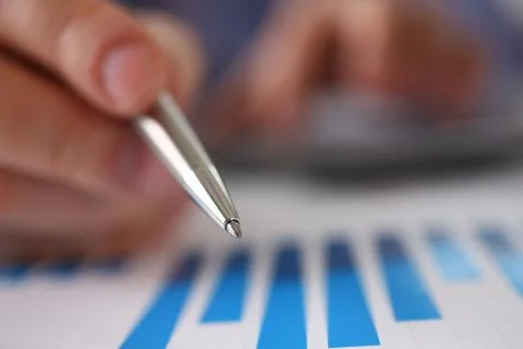 Bookkeeper do Investment Math Using Chart Graph Stock Photos