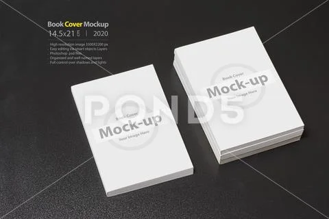 Books with blank cover on dark glossy table mock-up series PSD Template