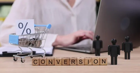 Boosting online sales through effective conversion strategies in e-commerce Stockbeeldmateriaal 318666709