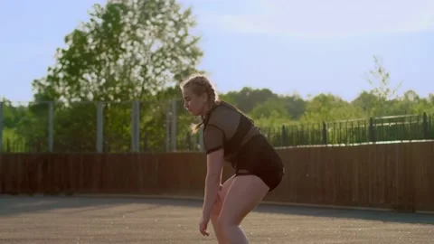 Booty Dance dancer. Youth subculture. Trendy choreography. Medium long shot Stock Footage 132508564