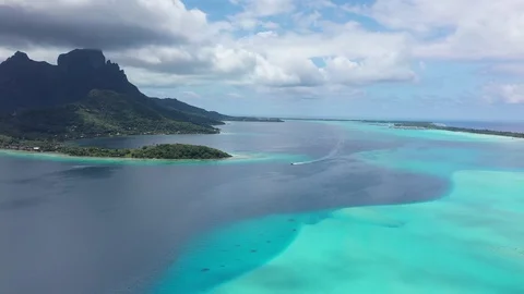 Bora Bora lagoon high wide Stock Footage 126891688