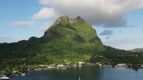 Bora Bora landscape hyperlapse Stock Footage 147289454