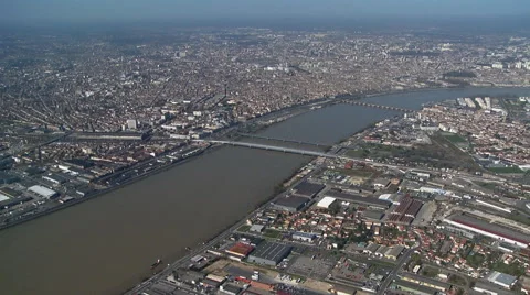 Bordeaux on the 2 side of the river Stock Footage 51129936