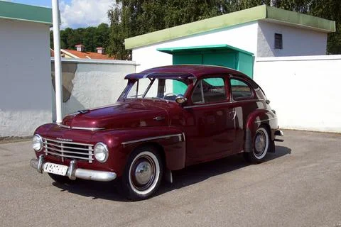 Bordeaux red Volvo PV 444 A Stock Photos