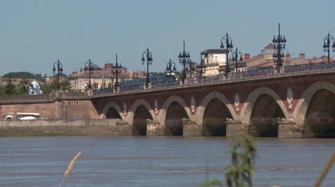 Bordeaux Stone bridge Video stock 51125765