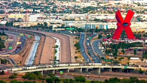 Border Crossing at El paso Texas and Ciudad Juarez Mexico Stock Footage