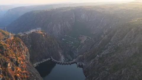 Border river Duero between Spain and Portugal with the Aldeadavila dam and a 스톡 동영상 326898313