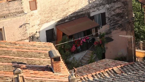 Borgo rondini Vídeos de archivo 125077253