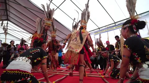 Borneo traditional dance Stock Footage 50955655
