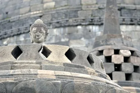 Borobudur Buddist Temple in island Java Indonesia. Detail of Buddhist carved  Fotos de archivo