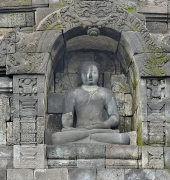 Borobudur Buddist Temple in island Java Indonesia. Detail of Buddhist carved  Fotos de archivo