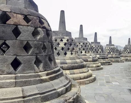 Borobudur in Java lots of stupas at a temple named Borobudur located in Ja... 스톡 사진