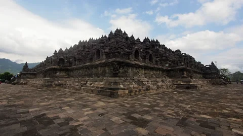 Borobudur Monument in Yogyakarta, Java, Indonesia Video stock 32226477