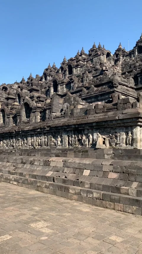 Borobudur temple in Yogyakarta Vídeo Stock 343147332