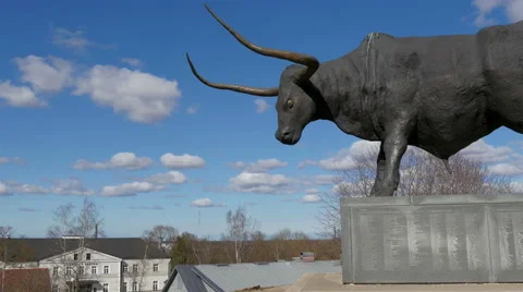 The Bos primigenius statue in the city Stock Footage 53082960