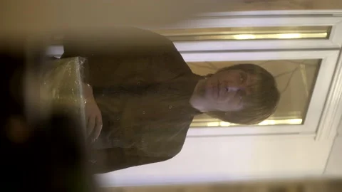 Boss is watching through the window 스톡 동영상 165513923