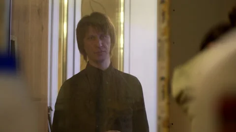 Boss is watching through the window 스톡 동영상 165514014